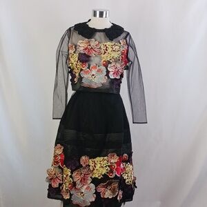 Miri Black Mesh W Floral Appliqué Dress.